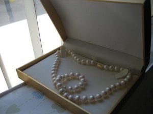 SB wedding necklace.JPG