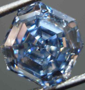 Asscherbluediamond.jpg