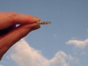 kh-lucyinthesky-2009.jpg
