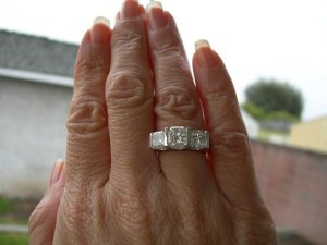 Another Hand shot 4-1-06.jpg