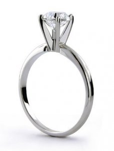 4prongTiffanysolitaire_white_side_E.jpg