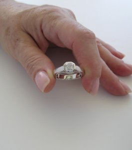 Bezel asscher setting1.jpg