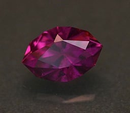 Sapphire5521.jpg Sapphire5521.jpg