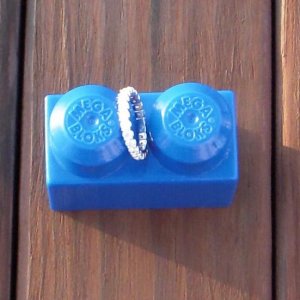 kh-sunlitblock-2009.jpg