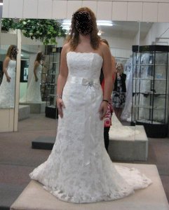 weddingdressshopping_073.JPG