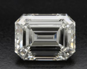 DI40X_GIA17233856.jpg