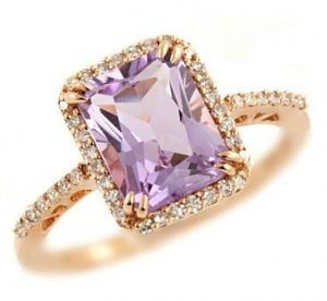 yigaljewelry1mountdt.JPG
