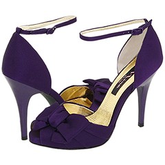 amsshoes.jpg amsshoes.jpg