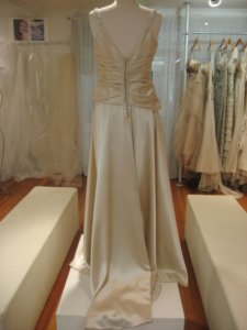 honeywedgown0003.JPG