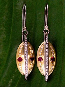 RedSaharaPodEarrings2.jpg