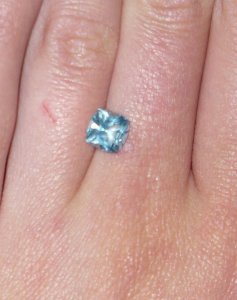 aquamarine stone 4.jpg