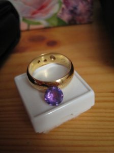 mcg_purple_close_wring.JPG