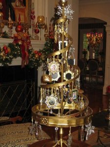 Christmas decor Photo Tree1.jpg
