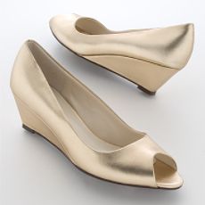 GoldPeepToes.jpg GoldPeepToes.jpg