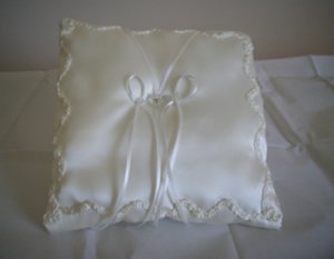 RingPillow1.jpg