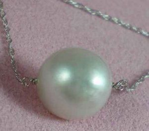 Pattye pendant 4.jpg