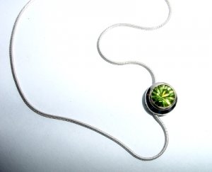 tn1peridot.JPG tn1peridot.JPG