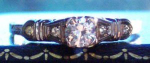 antiquering300a.jpg