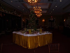 1226darkcocktailroom.jpg