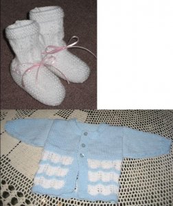 noelwrknittingstuff.JPG