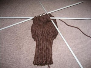 noelwrknitprogress.JPG
