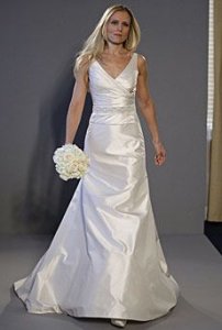 rkvneckdress.jpg rkvneckdress.jpg