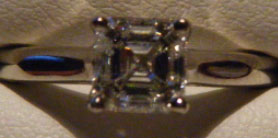 asscher_shouldikeep.jpg asscher_shouldikeep.jpg