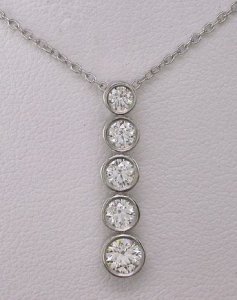 1Pendant1.jpg