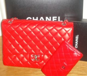 chanelflash.jpg