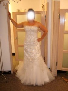 dress shopping prevue 017 edit.jpg