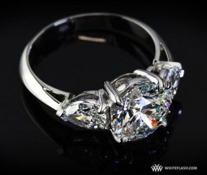 3Stone Dream Ring.jpg 3Stone Dream Ring.jpg
