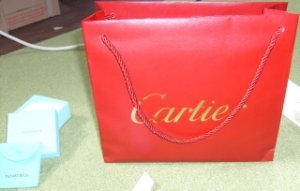 squuuueeeeeeeel....little red bag......jpg