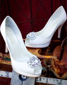 bliss bridal sociale1.jpg