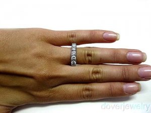 five stone hand shot 1234567890.jpg five stone hand shot 1234567890.jpg