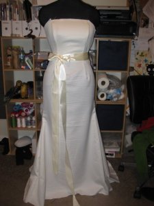 cupcake dress front.jpg