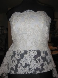 cupcake  muffin lace.jpg