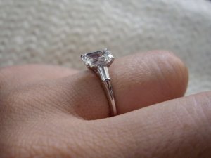 LeonEC3Stone14.jpg