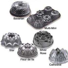 bundt pans.JPG