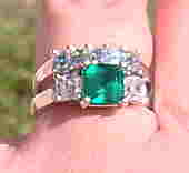 wedding-rings-outdoor02.jpg