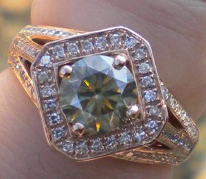 TLgreendiamondrose7.JPG