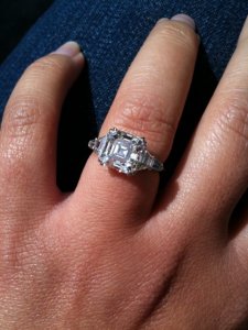 E Asscher Ring 9A.jpg