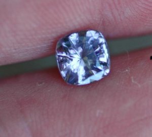 mastercutgemslavspinel2.jpg