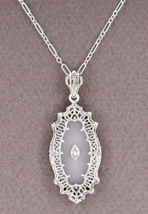 coolpendantchain1.jpg