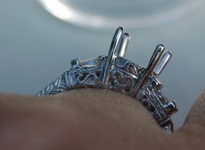 kiz-zircsetting4.jpg