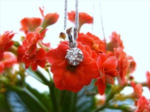 diampendant675.jpg