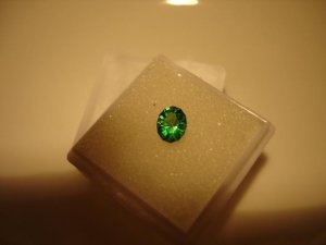 Tsavorite 009 post 1.jpg