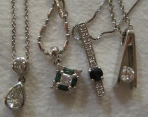 y2kittypendants.jpg