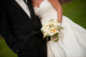 bridegroomflowersesq2.jpg
