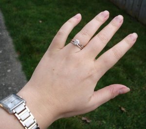 handshot1.2Gdd.jpg