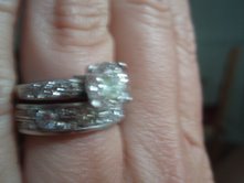 ringshand07270906.jpg